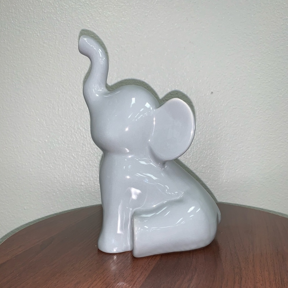 Elephant piggy bank